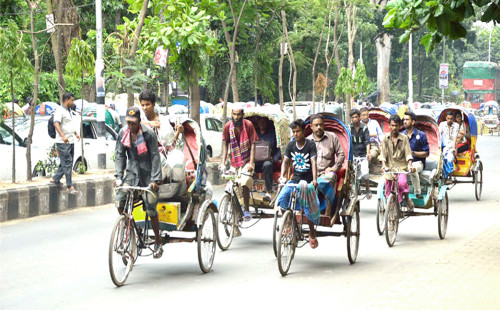 প্রচণ্ড গরমে অসুস্থ হয়ে রিকশাচালকের মৃত্যু