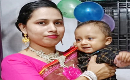 ফেসবুকে পোস্ট দিয়ে সন্তান নিয়ে ট্রেনের নিচে নারীর ঝাঁপ