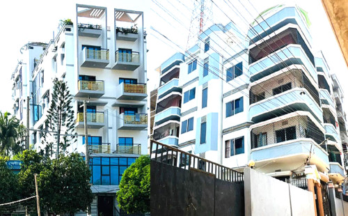 বাদাম বিক্রেতা থেকে শত কোটি টাকার মালিক অমল