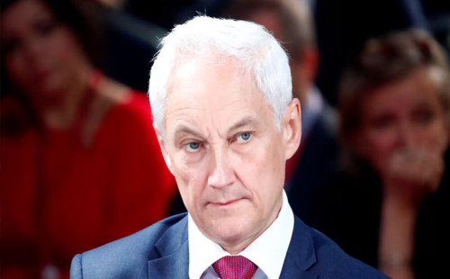 কেন অর্থনীতিবিদকে রাশিয়ার নতুন প্রতিরক্ষামন্ত্রী বানালেন পুতিন?