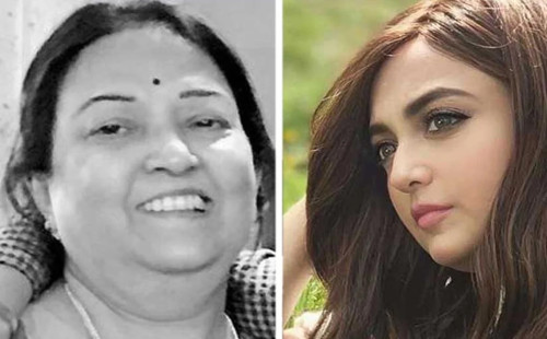 মা হারালেন মোনালি