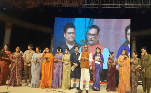 ক্ষমতার মঞ্চ স্থিতিশীল না হলে উন্নয়ন অর্জন হয় না : ওবায়দুল কাদের