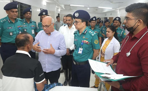 ছাত্র আন্দোলনে আহত সকলের সুচিকিৎসা ও নিহতদের পরিবারের পুনর্বাসন নিয়ে সরকারের পরিকল্পনা রয়েছে: ফারুক-ই-আজম