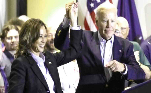 মার্কিন প্রেসিডেন্ট নির্বাচন : হাতে হাত ধরে প্রচারণায় বাইডেন ও কমলা