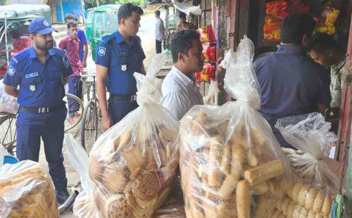 চট্টগ্রামের আনোয়ারায় মোবাইল কোর্টে জরিমানা
