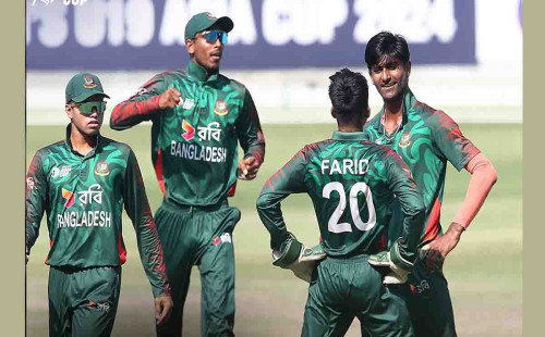 পাকিস্তানকে পরাজিত করে ফাইনালে ভারত, বাংলাদেশে উল্লাস