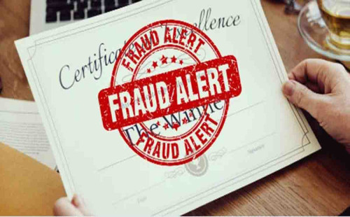 সনদ বিক্রির কারখানা