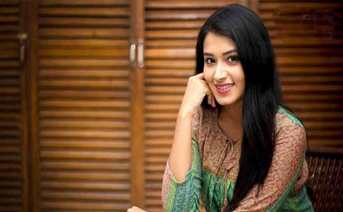 নতুন বছরে ফারিণের সিনেমা ও গান