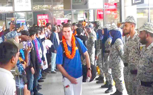 নিজ শহরে চিটাগং কিংস