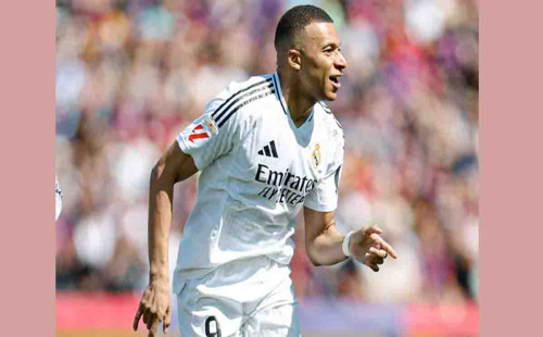 এমবাপ্পের নতুন রেকর্ড এল ক্লাসিকোতে হ্যাটট্রিক করে