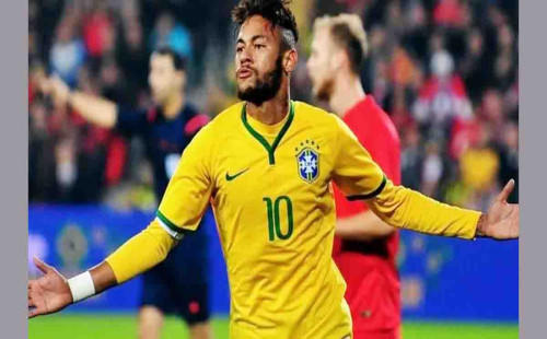 দুই বছর পর এক ম্যাচে জোড়া গোল নেইমারের