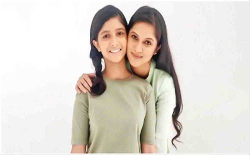 বিজ্ঞাপনে নাম লেখালেন মিথিলার মেয়ে আইরা