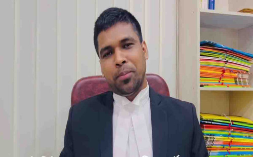 ন্যায় প্রতিষ্ঠায় নিবেদিতপ্রাণ তরুণ আইনজীবী মিঠুন সাহা