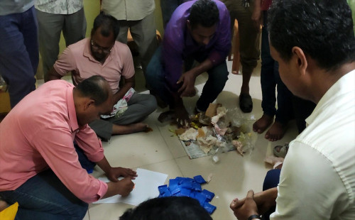 ঠাকুরগাঁওয়ে কুরিয়ার সার্ভিস অফিস থেকে ২০ হাজার পিচ ইয়াবা উদ্ধার