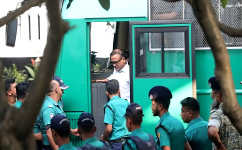 আত্মসমর্পণের পর আন্তর্জাতিক অপরাধ ট্রাইব্যুনালে গ্রেপ্তার ১৫ সেনা কর্মকর্তা সাব-জেলে