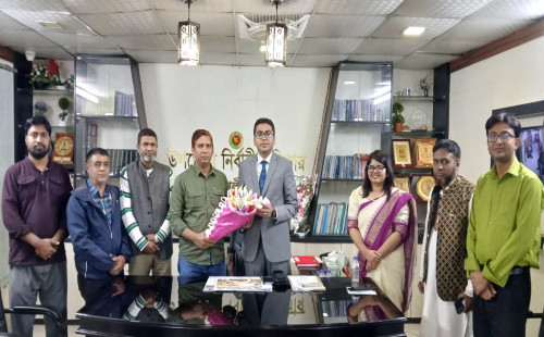 বোয়ালখালীতে বিদায়ী ইউএনওকে প্রেস ক্লাব নেতৃবৃন্দের শুভেচ্ছা