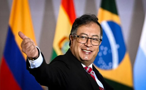 ট্রাম্পকে সরাসরি চ্যালেঞ্জ কলম্বিয়ার প্রেসিডেন্ট পেত্রোর, বাড়ছে যুক্তরাষ্ট্র–কলম্বিয়া উত্তেজনা